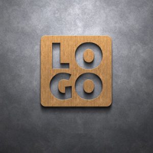 موکاپ لوگو روی چوب